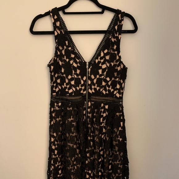 BRAND NEW. Chelsea v neck black lace dress. Tags still on. Retail:$178. - Picture 2 of 6